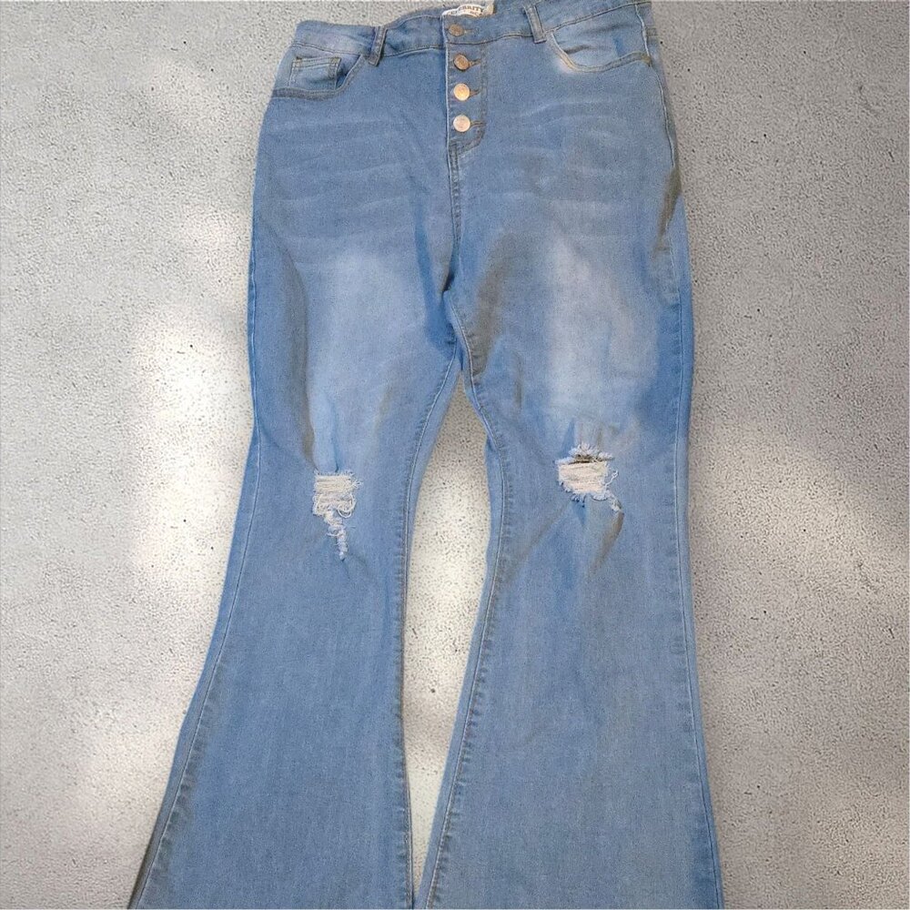 Celebrity Ace Distressed Flare Jeans Size 15/32 Light Blue Denim Hippie